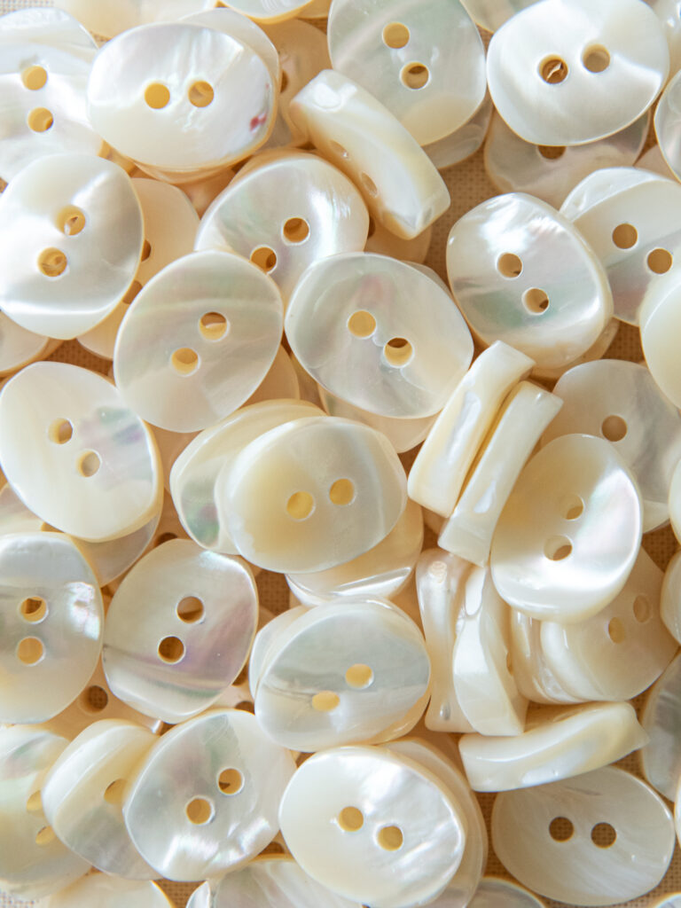 Japanske skjellknapper, oval 12mm
