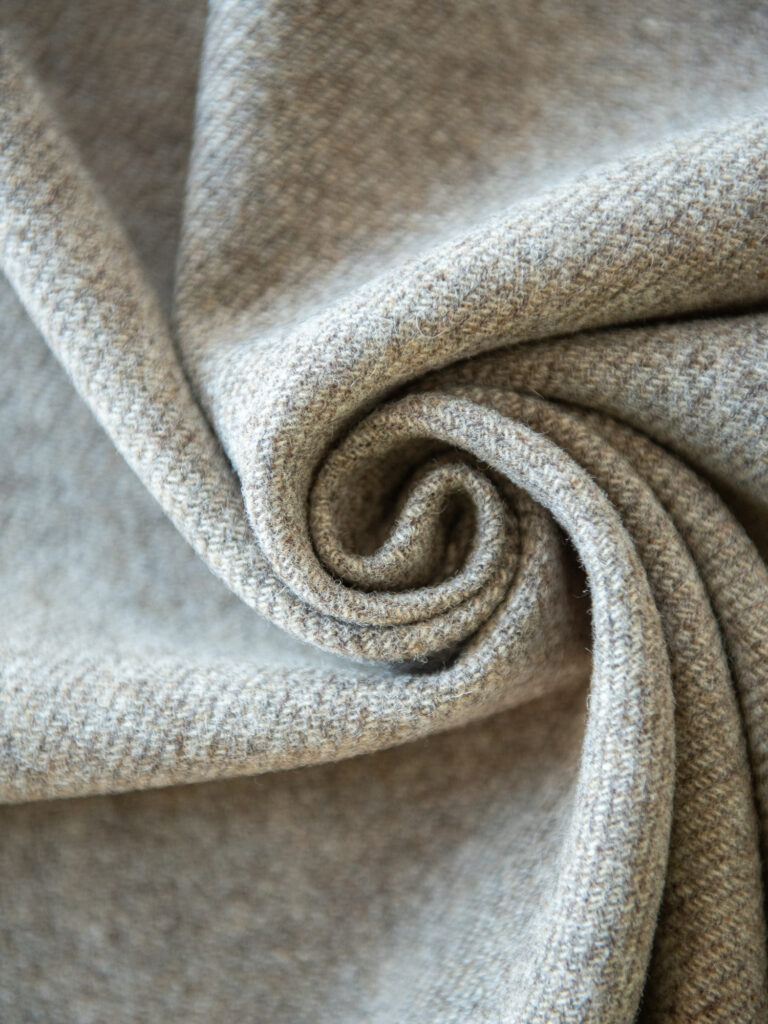 Japansk Ull Twill, Greige (187cm)