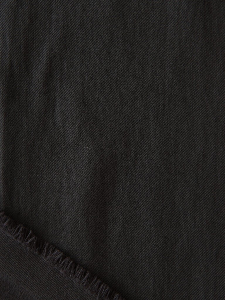 Børstet Twill, Varm grå